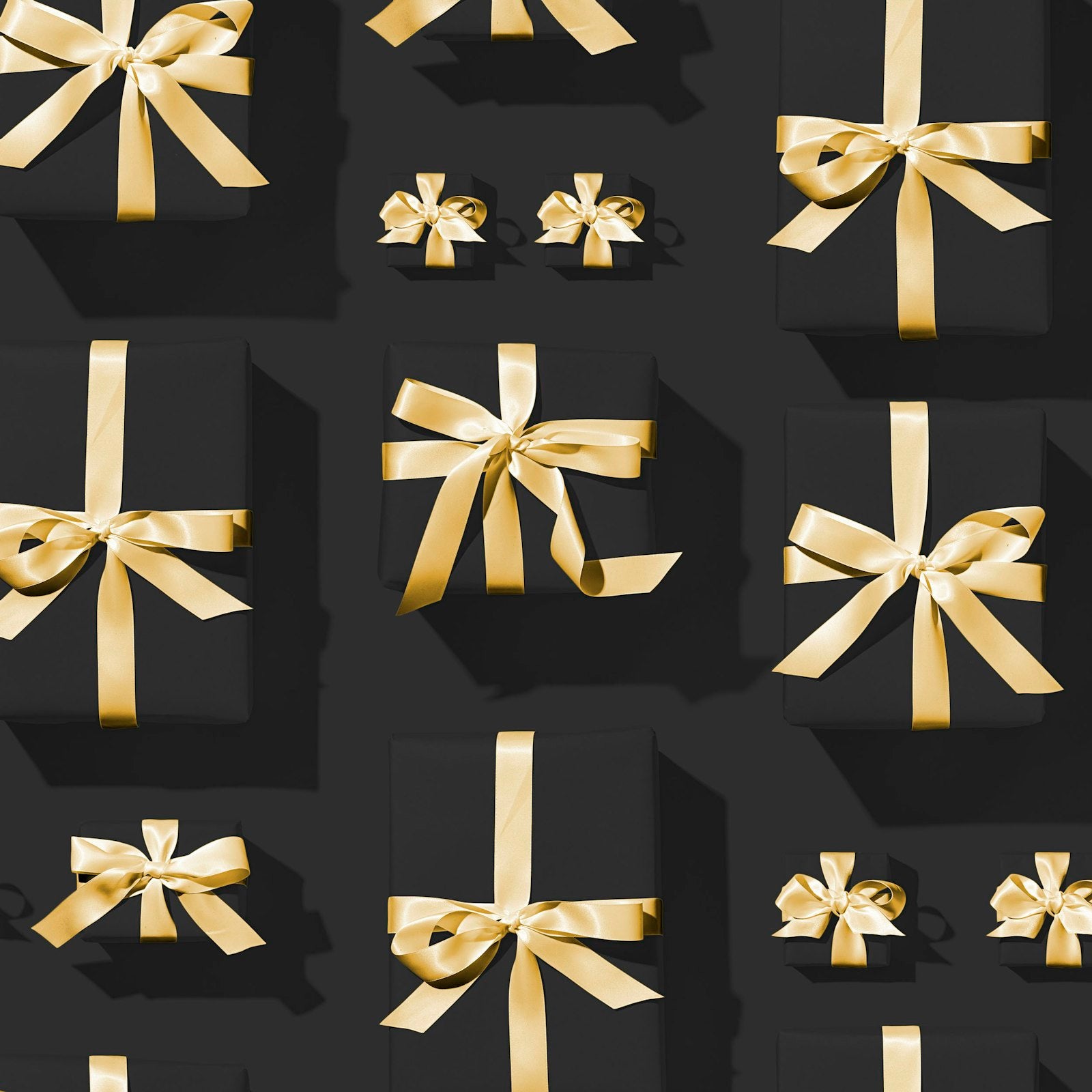 5 cozy gift ideas for the woman who wants her apartment to feel like her