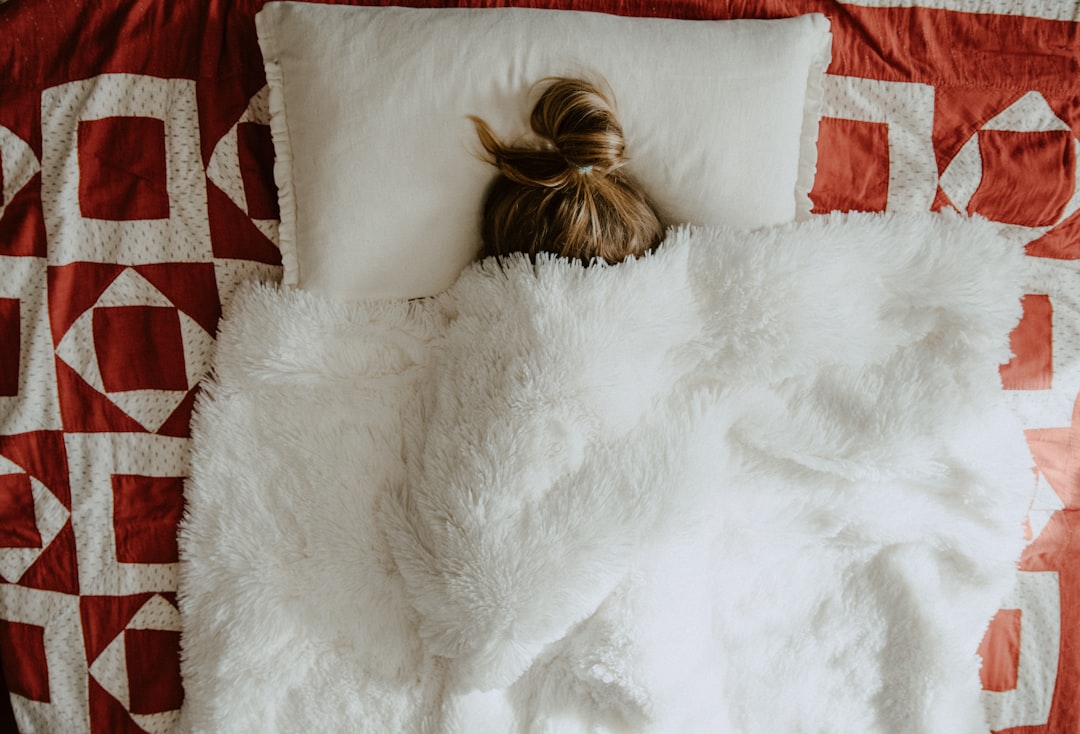 Choosing Your Winter Comforter: A Guide to Ultimate Warmth