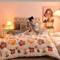 Thick Winter Lamb Fleece Comforter
